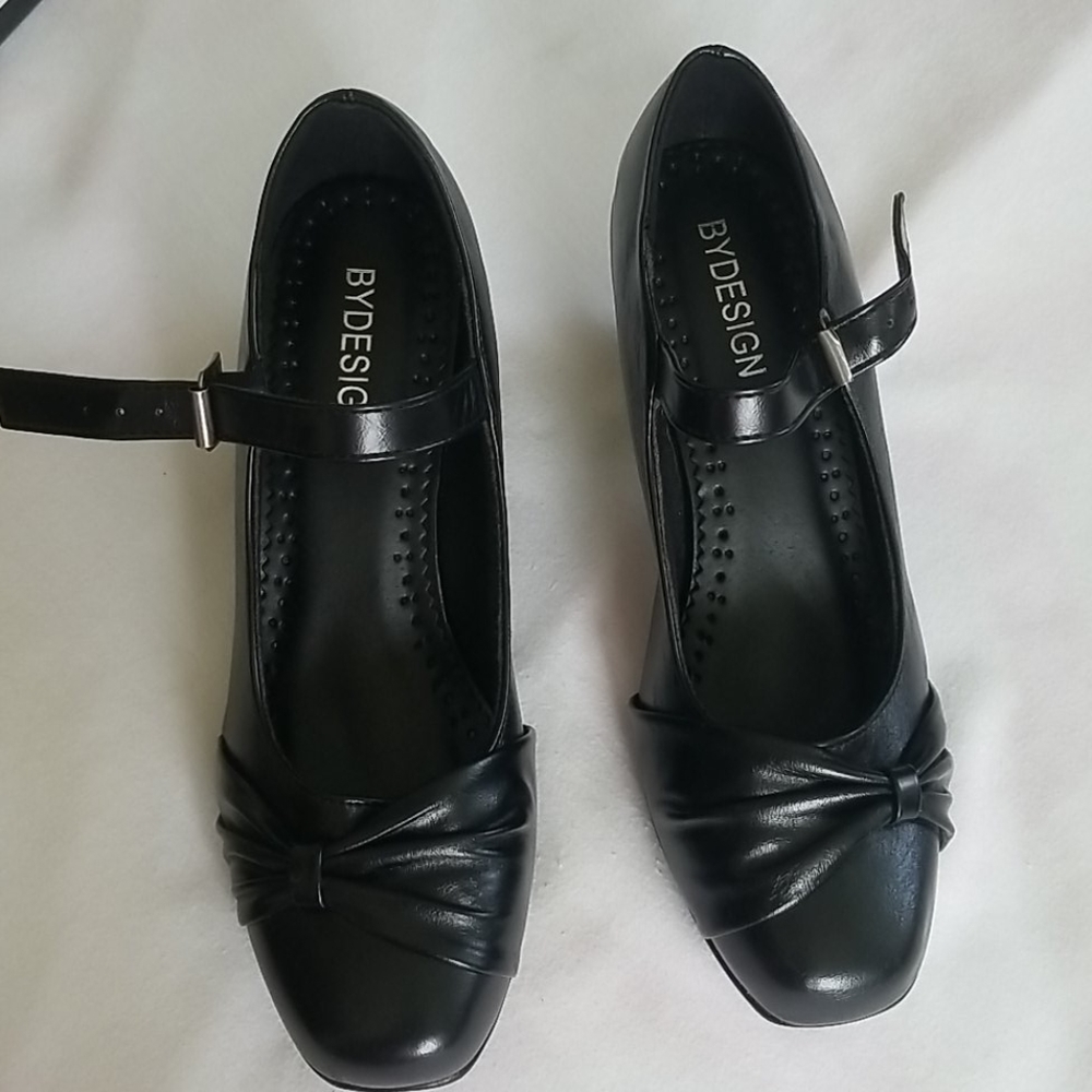 Black Shoes